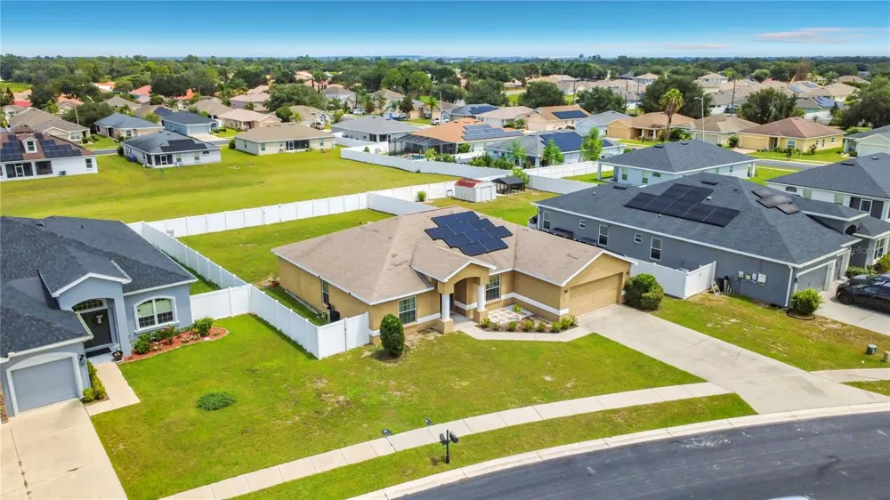 3722 FIELDSTONE CIRCLE Winter Haven, FL 33881
