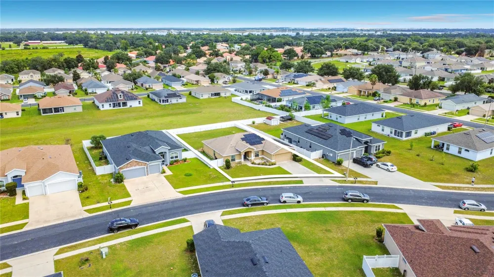 3722 FIELDSTONE CIRCLE Winter Haven, FL 33881