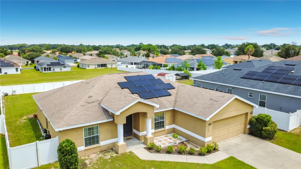 3722 FIELDSTONE CIRCLE Winter Haven, FL 33881