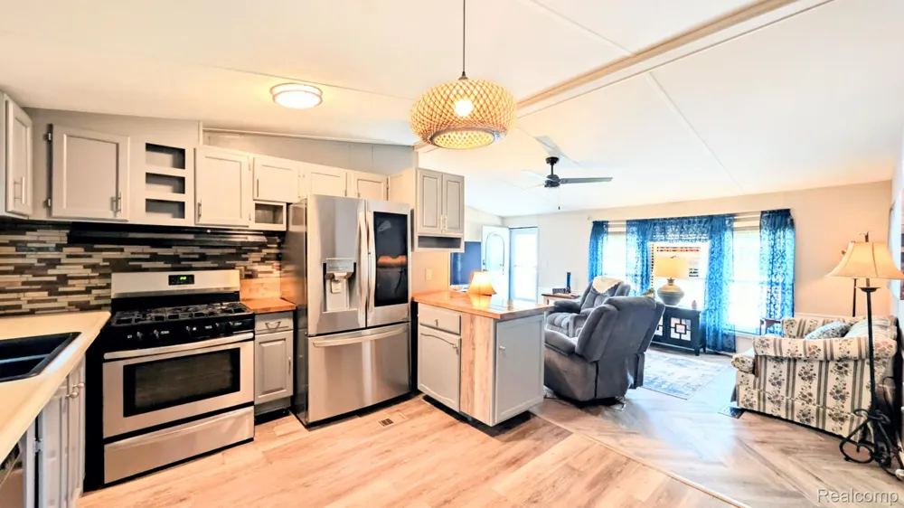 14314 Cedar Cove Drive Fenton City, MI 48430