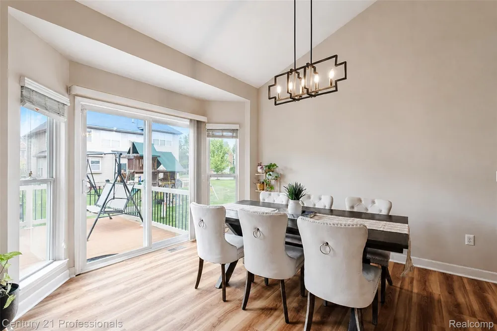 27089 Maxwell Court Novi City, MI 48374