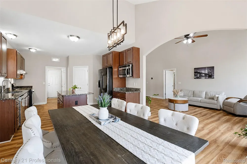 27089 Maxwell Court Novi City, MI 48374