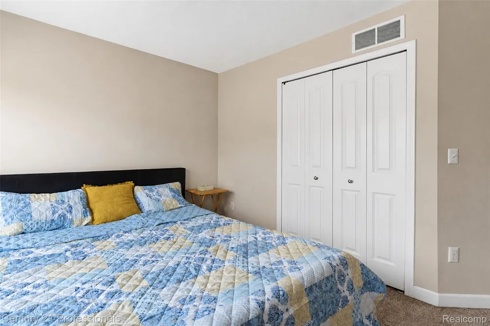 27089 Maxwell Court Novi City, MI 48374