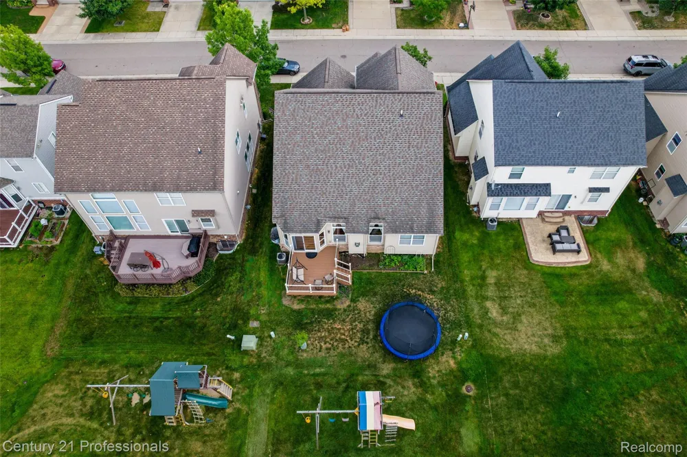 27089 Maxwell Court Novi City, MI 48374