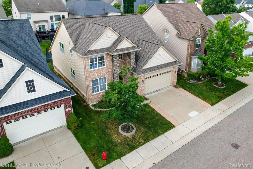 27089 Maxwell Court Novi City, MI 48374