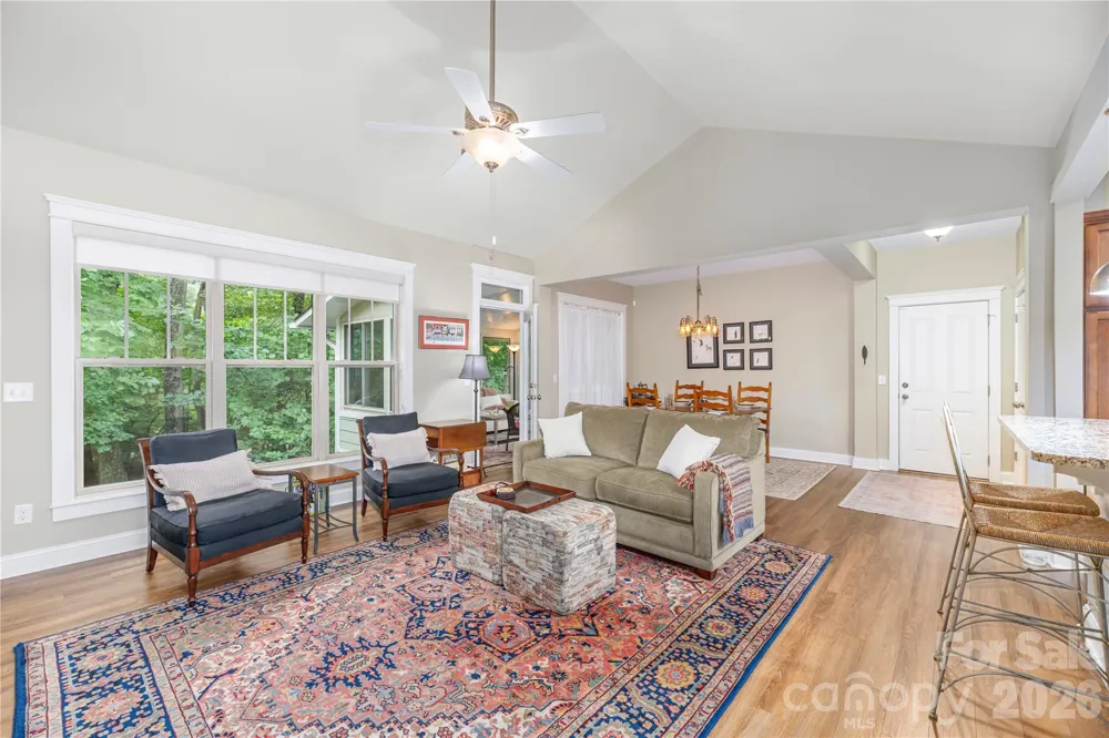 308 Fennel Dun Circle Biltmore Lake, NC 28715