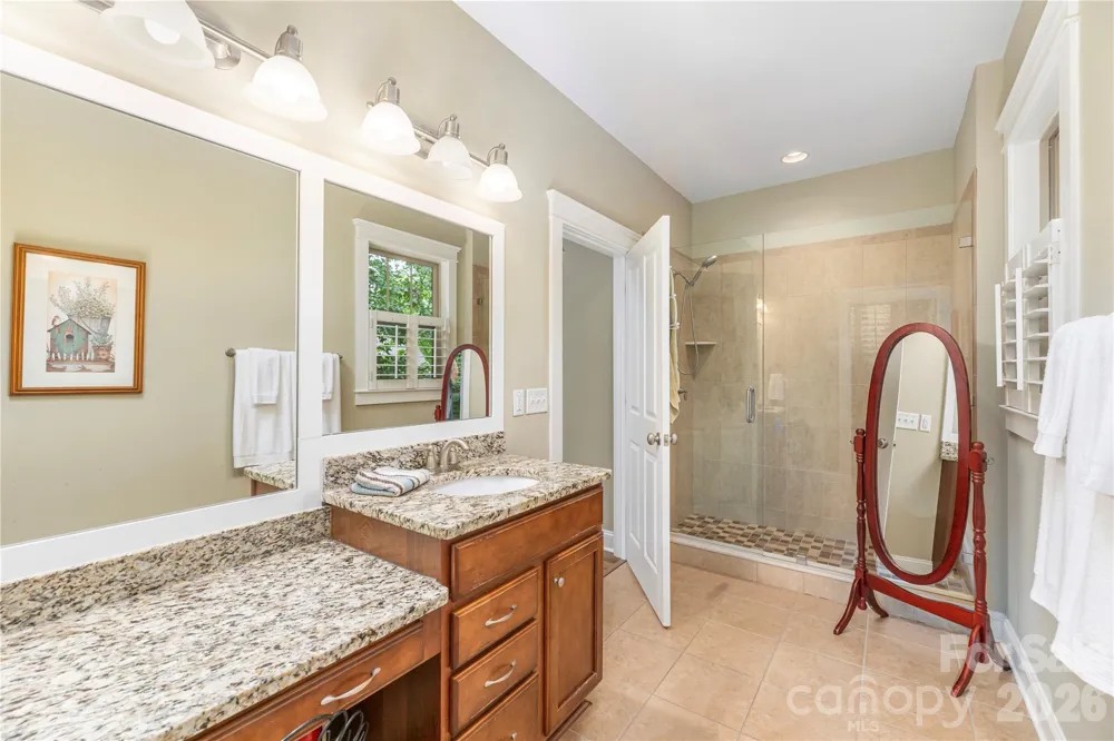 308 Fennel Dun Circle Biltmore Lake, NC 28715