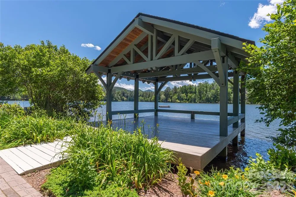 308 Fennel Dun Circle Biltmore Lake, NC 28715