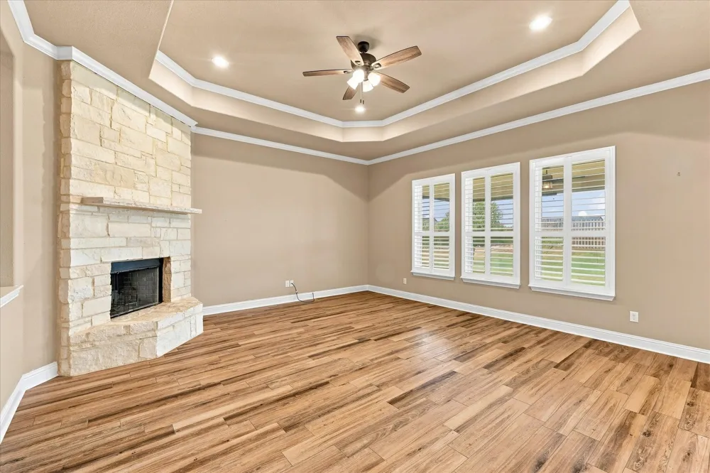 14008 Cromer Drive Newark, TX 76071