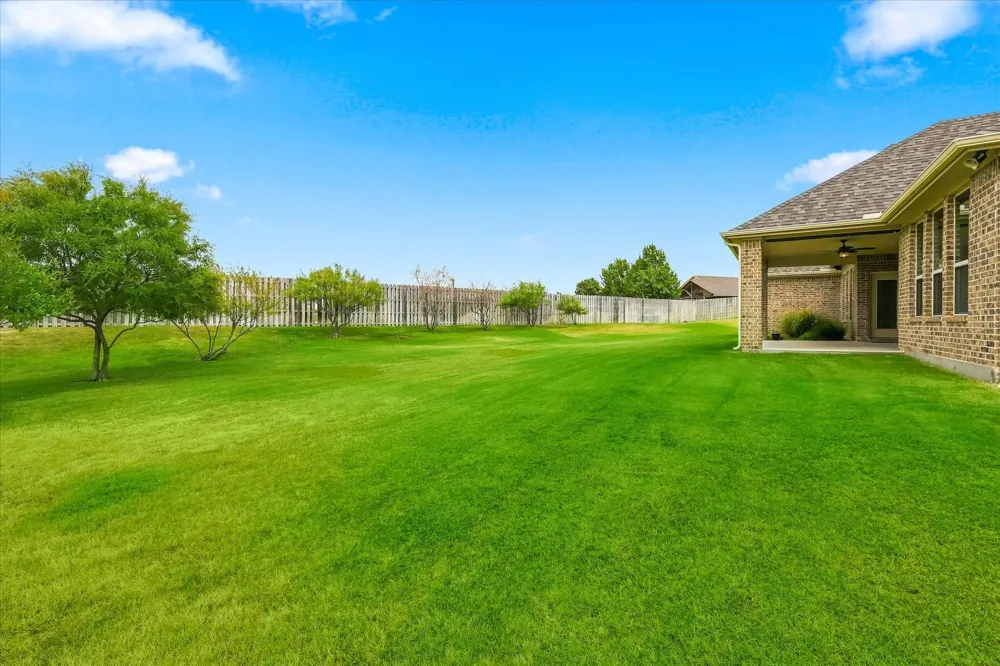 14008 Cromer Drive Newark, TX 76071