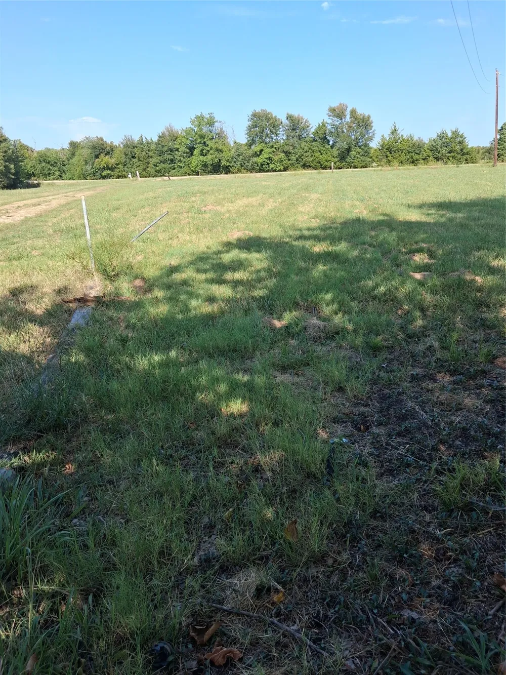 2020 Farm Road 909 Clarksville, TX 75426