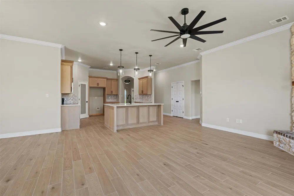 1408 Tahonta Drive Hewitt, TX 76643
