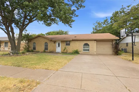 6705 Nola Court