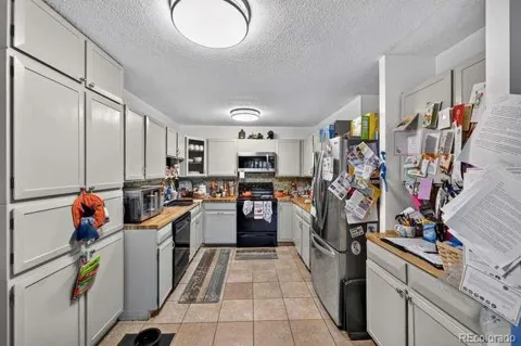 9380 E Center Avenue #1B