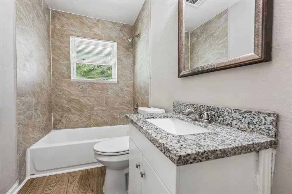 10846 Fairland Drive Houston, TX 77051