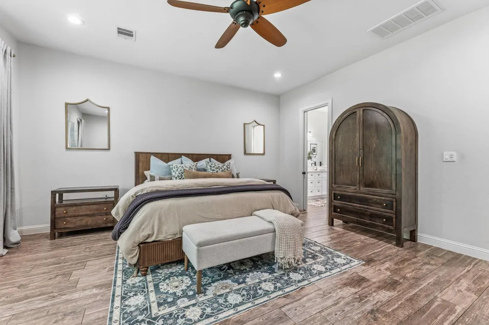 25127 E Tara Plantation Drive E Tomball, TX 77375
