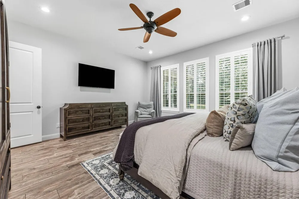 25127 E Tara Plantation Drive E Tomball, TX 77375
