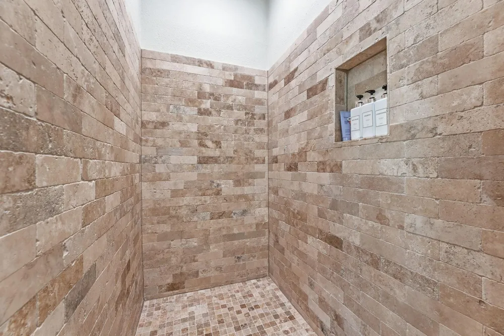 25127 E Tara Plantation Drive E Tomball, TX 77375