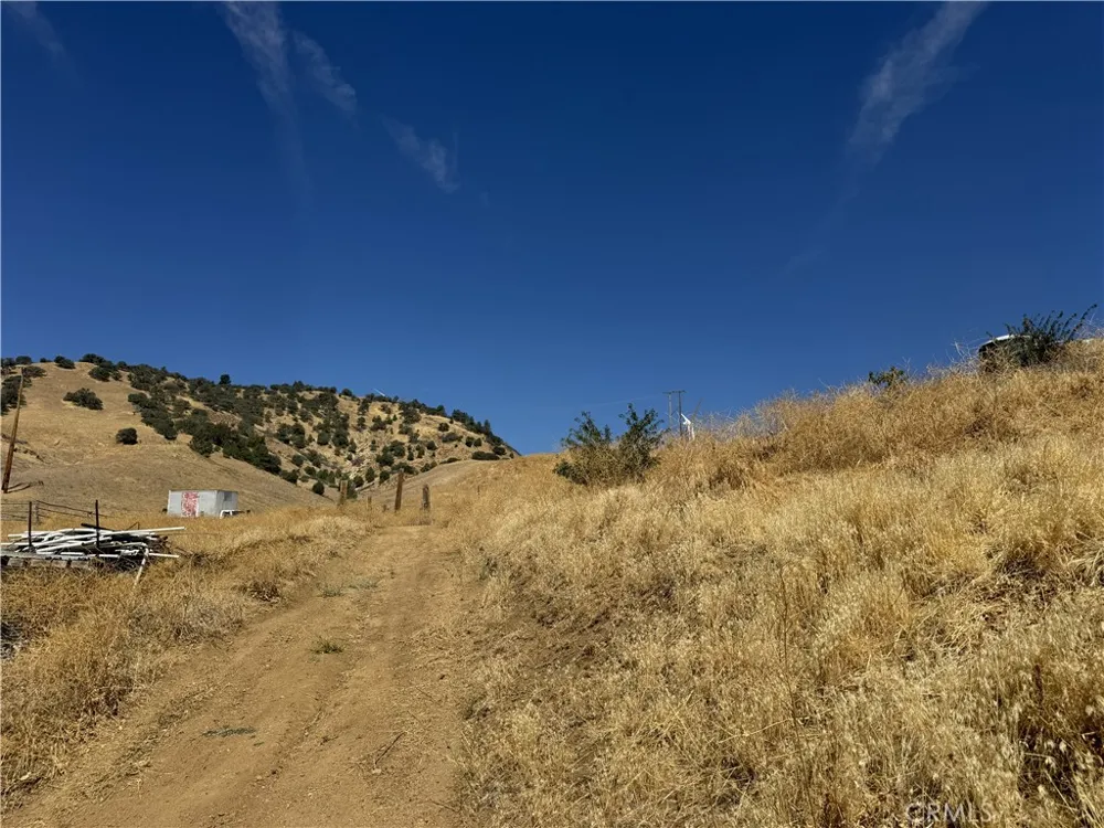 11647 Cameron Canyon Road Tehachapi, CA 93501