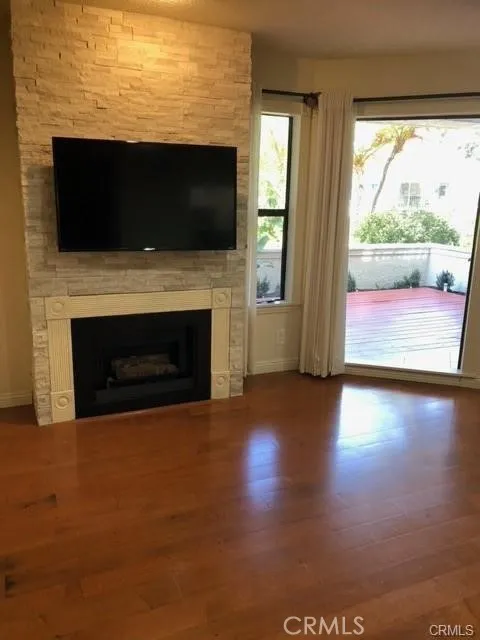 950 Cagney Lane #101 Newport Beach, CA 92663