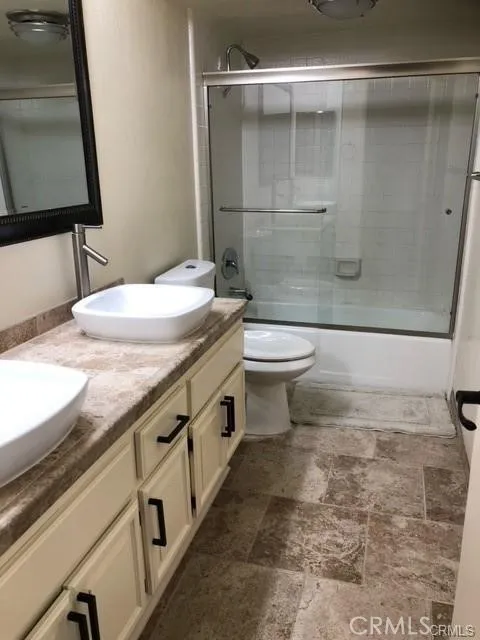 950 Cagney Lane #101 Newport Beach, CA 92663