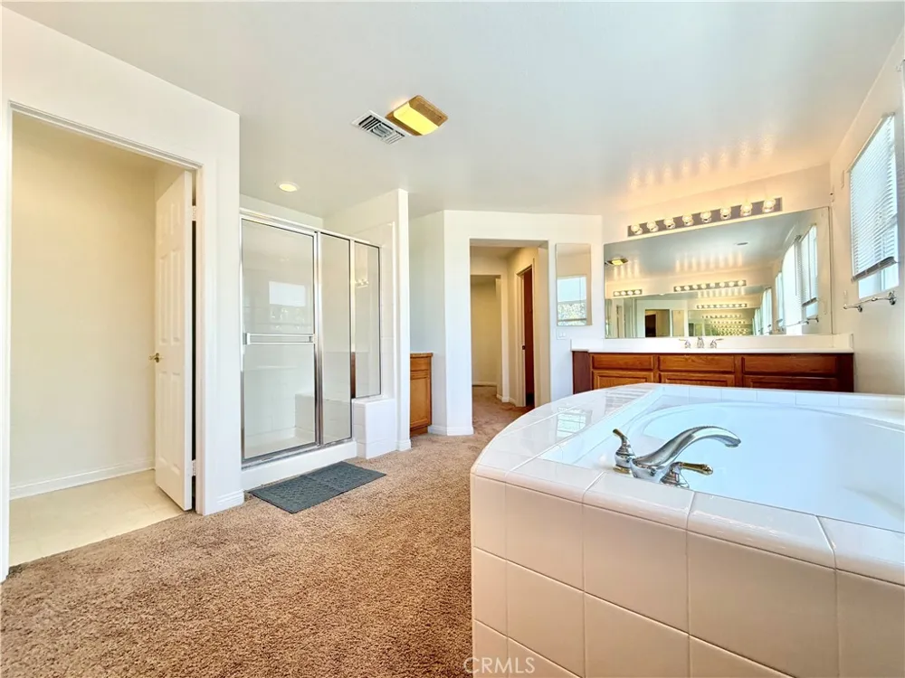 40053 Montage Lane Murrieta, CA 92563