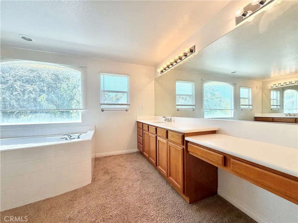 40053 Montage Lane Murrieta, CA 92563