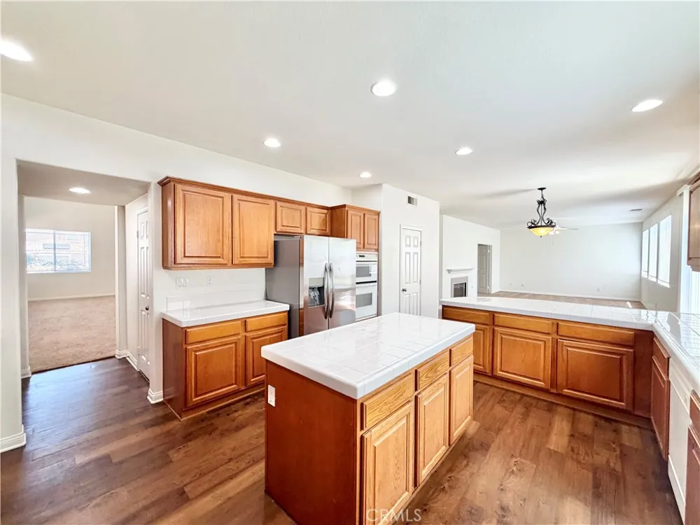 40053 Montage Lane Murrieta, CA 92563