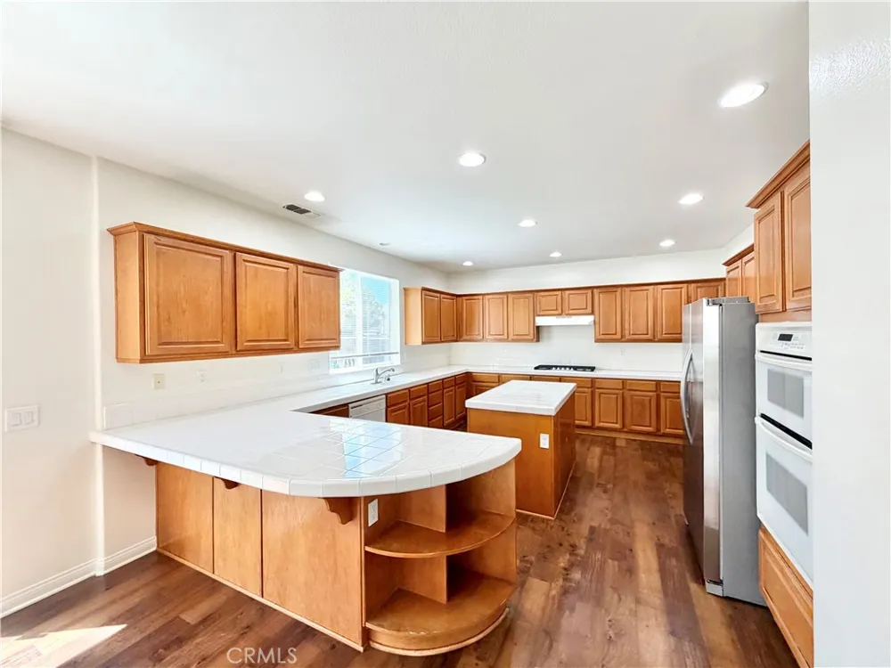 40053 Montage Lane Murrieta, CA 92563