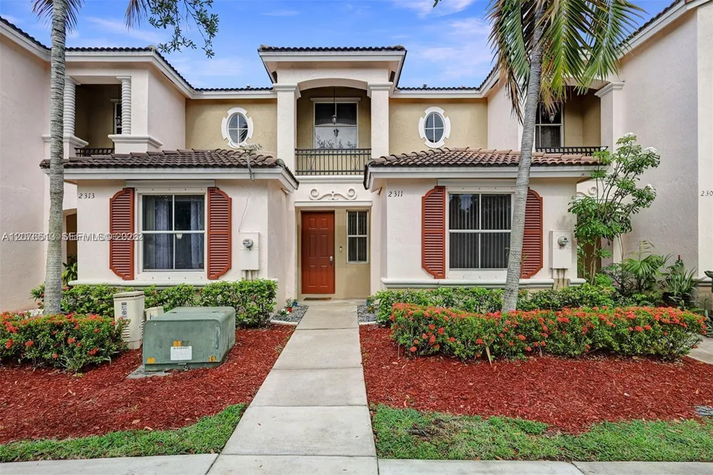 2311 NE 42nd Cir Homestead, FL 33033