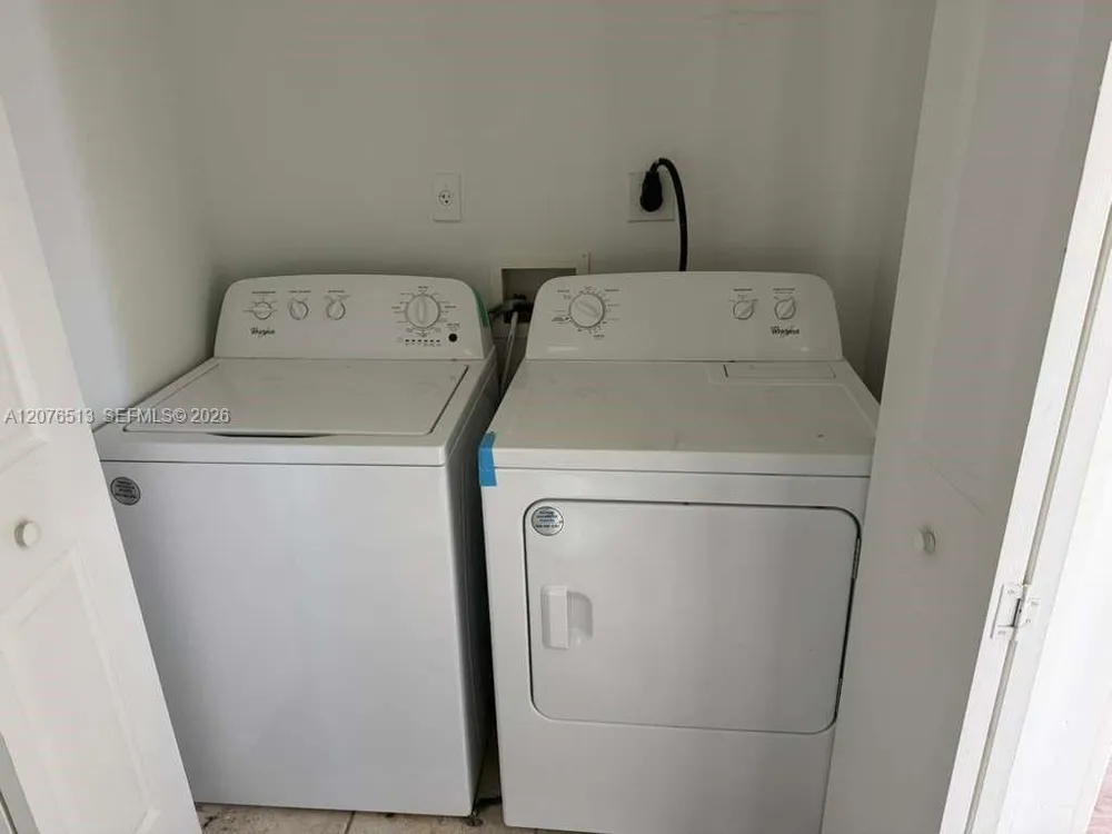 2311 NE 42nd Cir Homestead, FL 33033