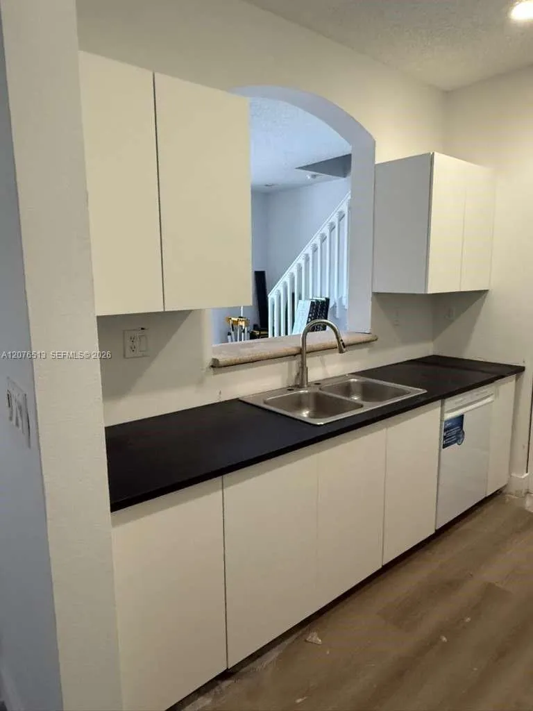 2311 NE 42nd Cir Homestead, FL 33033