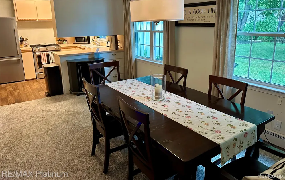 305 S Tompkins Street Howell City, MI 48843