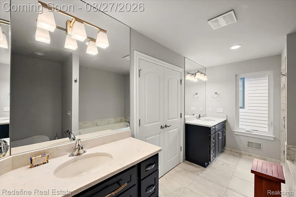149 Woodward Avenue Rochester City, MI 48307