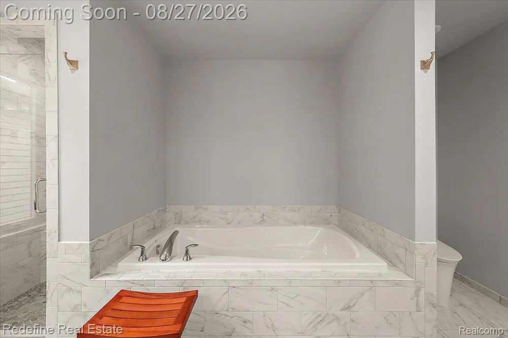 149 Woodward Avenue Rochester City, MI 48307