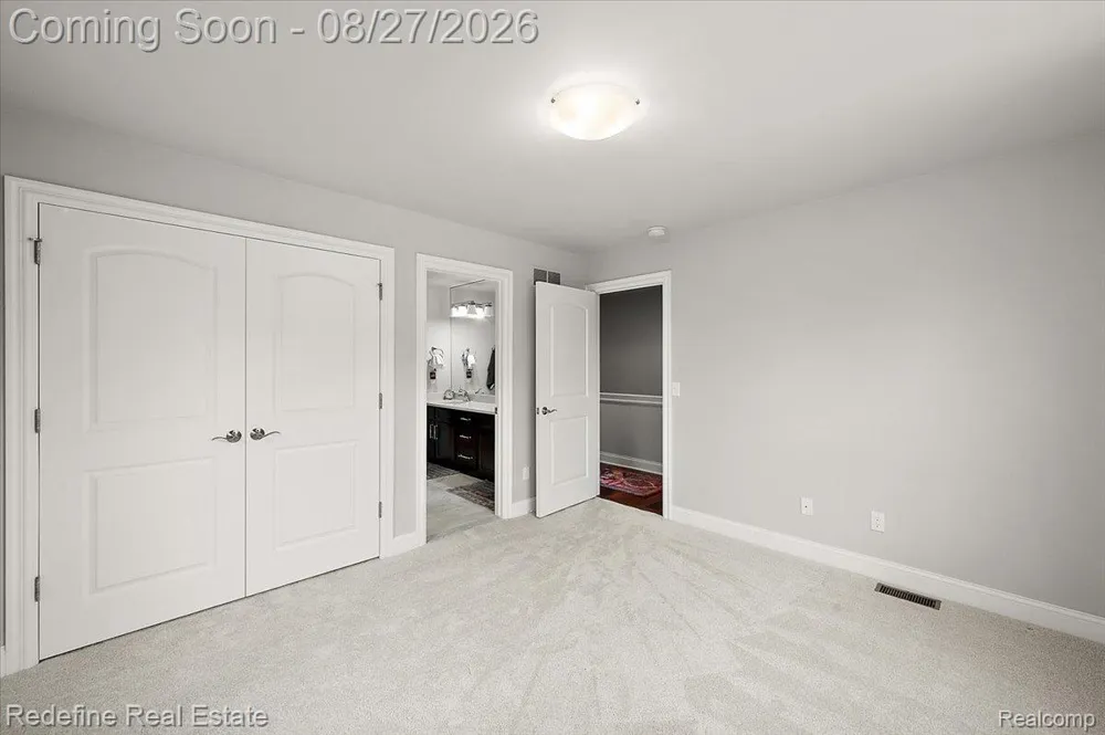 149 Woodward Avenue Rochester City, MI 48307