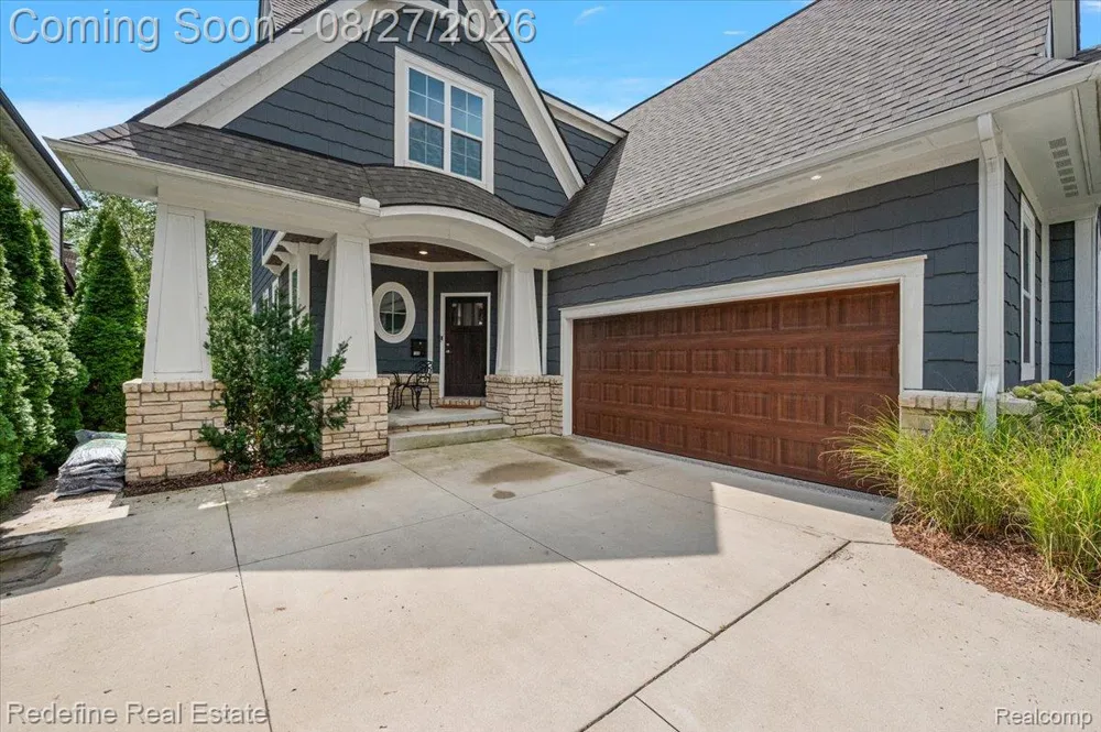 149 Woodward Avenue Rochester City, MI 48307