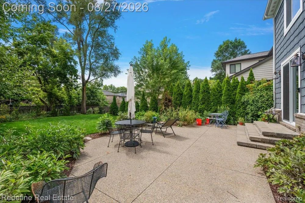 149 Woodward Avenue Rochester City, MI 48307