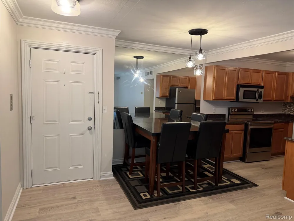 2245 Walton Boulevard #56 Rochester Hills City, MI 48309