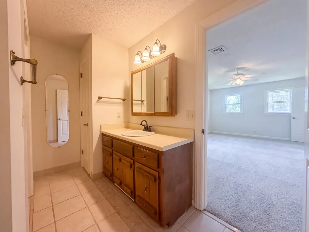 1818 Fox Chase Dr Goodlettsville, TN 37072