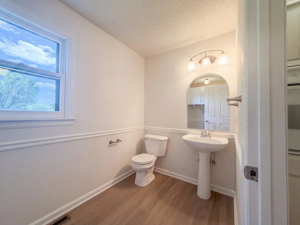 1818 Fox Chase Dr Goodlettsville, TN 37072