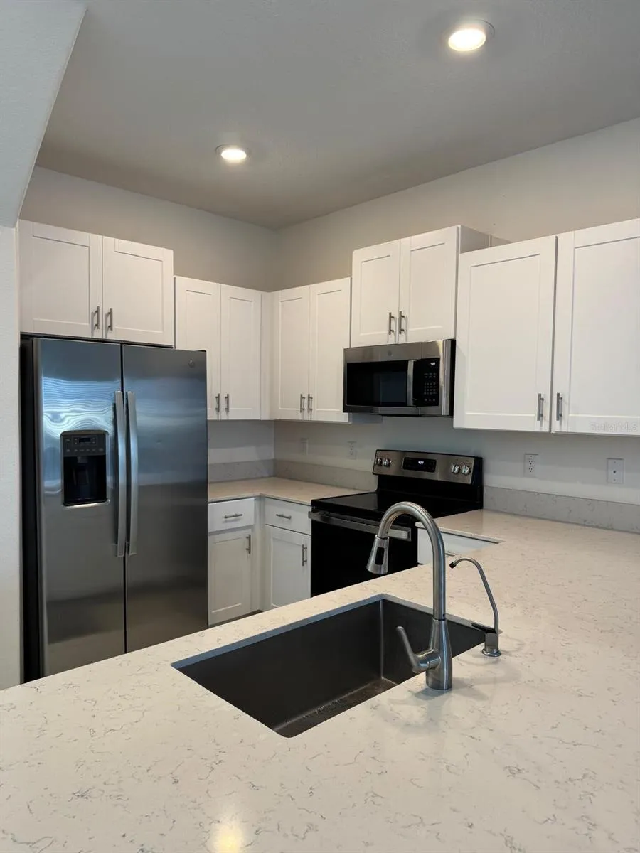 10308 LAVENDER ASTER TRAIL San Antonio, FL 33576