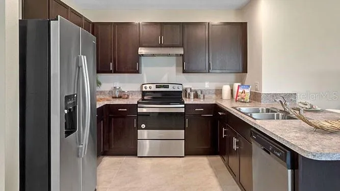 8310 PONCE DE LEON STREET Lakeland, FL 33810