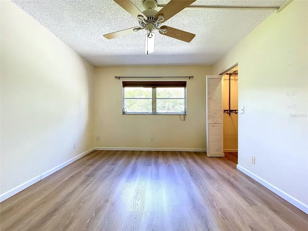 2750 E BAY DRIVE #5E Largo, FL 33771