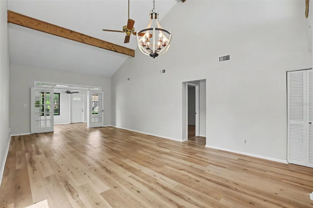 108 SEVILLE COURT Plant City, FL 33566