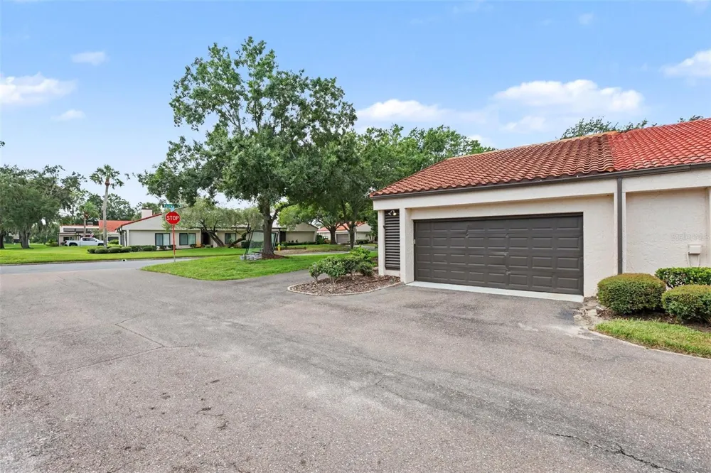 108 SEVILLE COURT Plant City, FL 33566