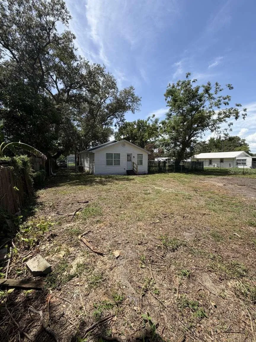 10120 ALAFIA STREET Gibsonton, FL 33534