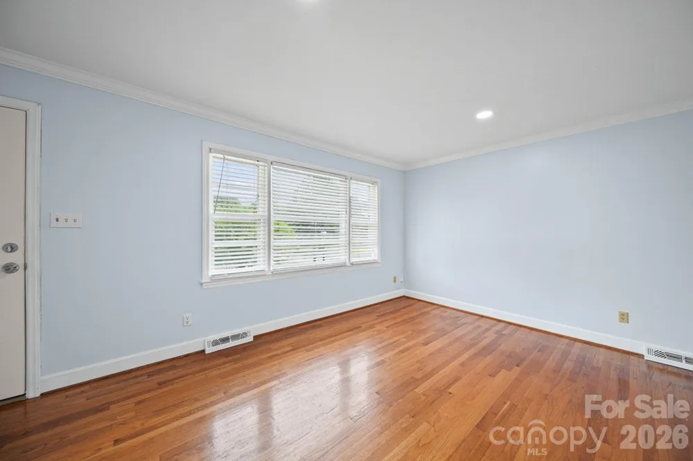 3029 Rosehill Drive Charlotte, NC 28212