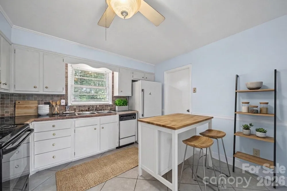 3029 Rosehill Drive Charlotte, NC 28212
