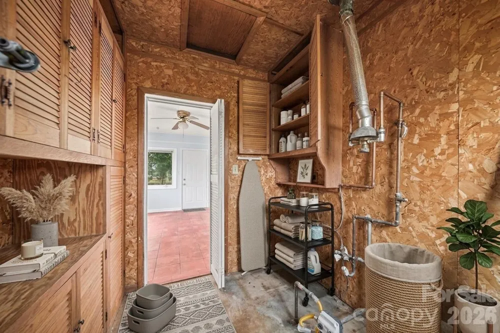 3029 Rosehill Drive Charlotte, NC 28212